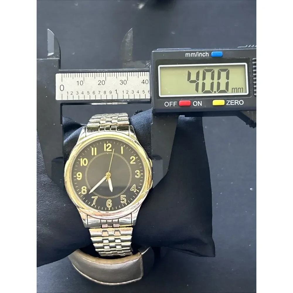 Gold Tone Black Dial Men’s Stretch Band Quartz Watch